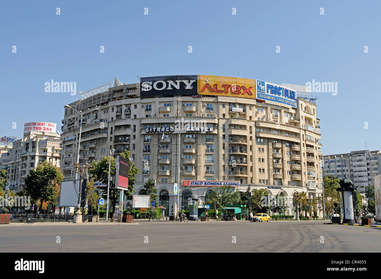 Einkaufszentrum, Plakate, Piata Unirii Platz, Bukarest, Rumänien, Osteuropa, Europa, PublicGround Stockfoto
