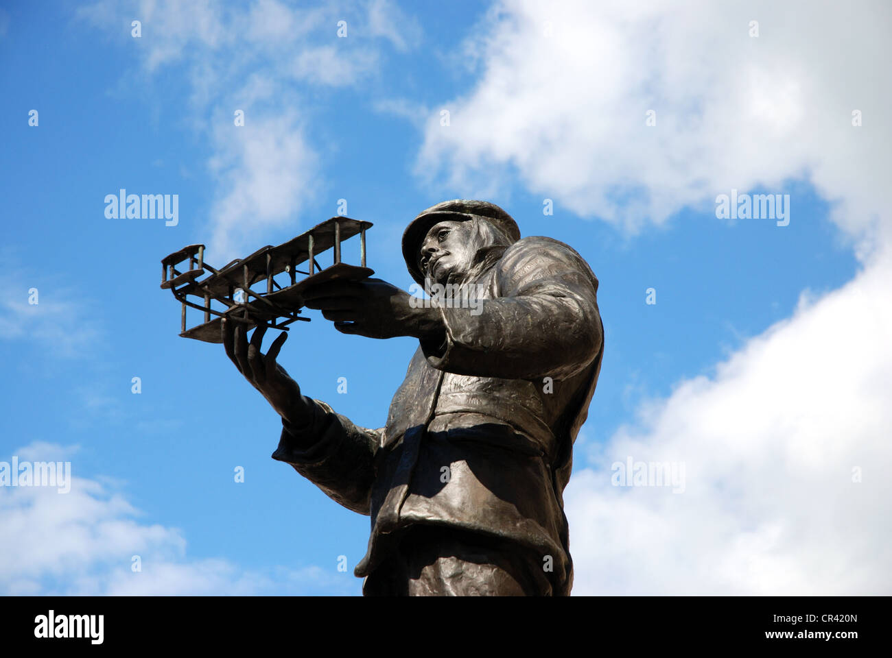 Statue von Charles Stewart Rolls in Agincourt Square, Monmouth Stockfoto
