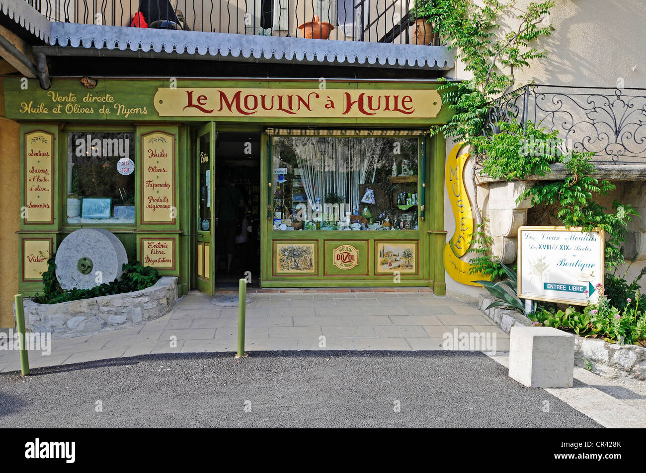 Le Vieux Moulin eine Huile Öl-Mühle, Museum, Shop, Andenken, Nyons, Rhône-Alpes, Frankreich Stockfoto