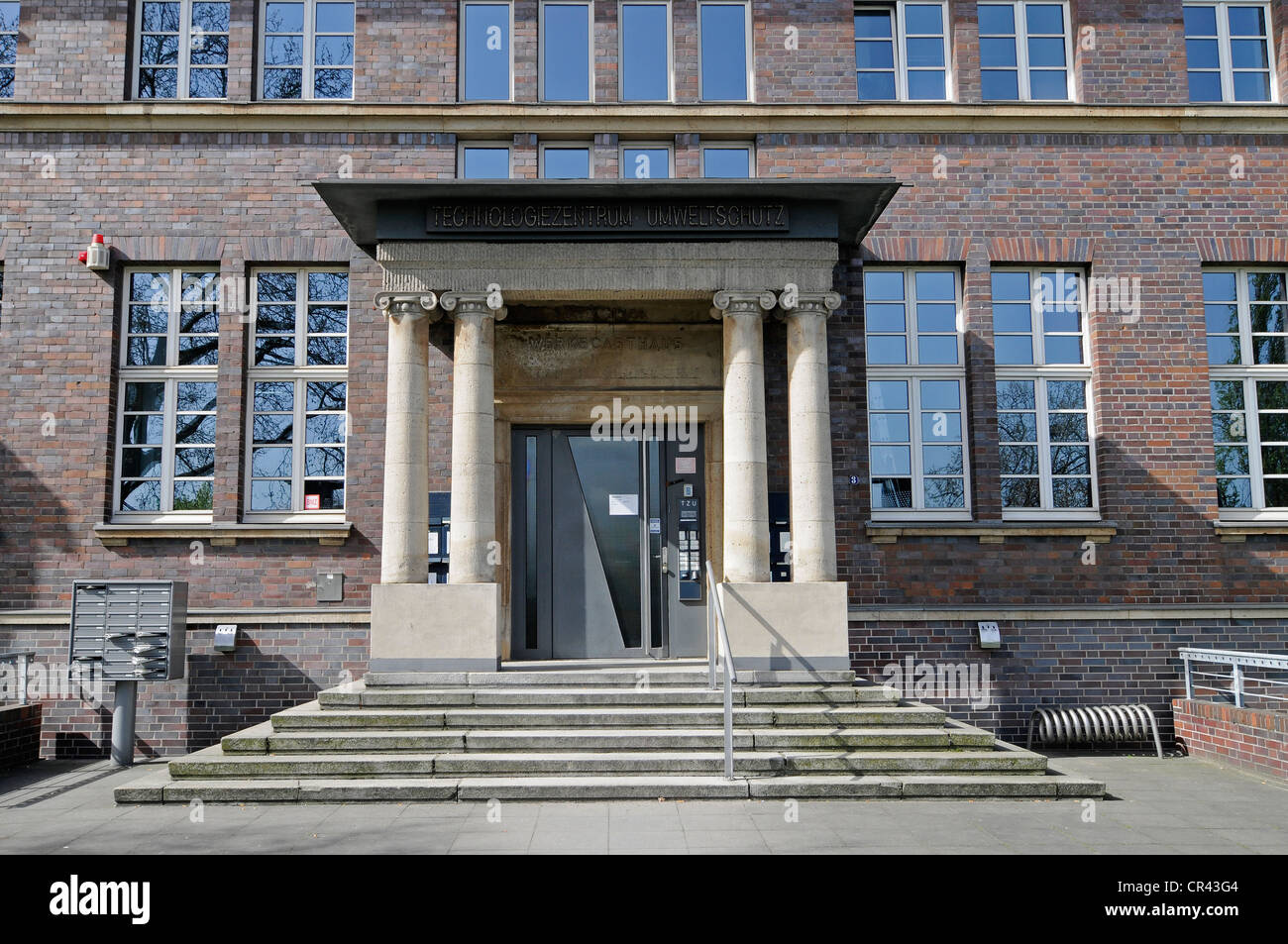 TZU, Technologie Zentrum Umweltschutz, IBA-Projekt International Building Ausstellung Emscher, Oberhausen Stockfoto
