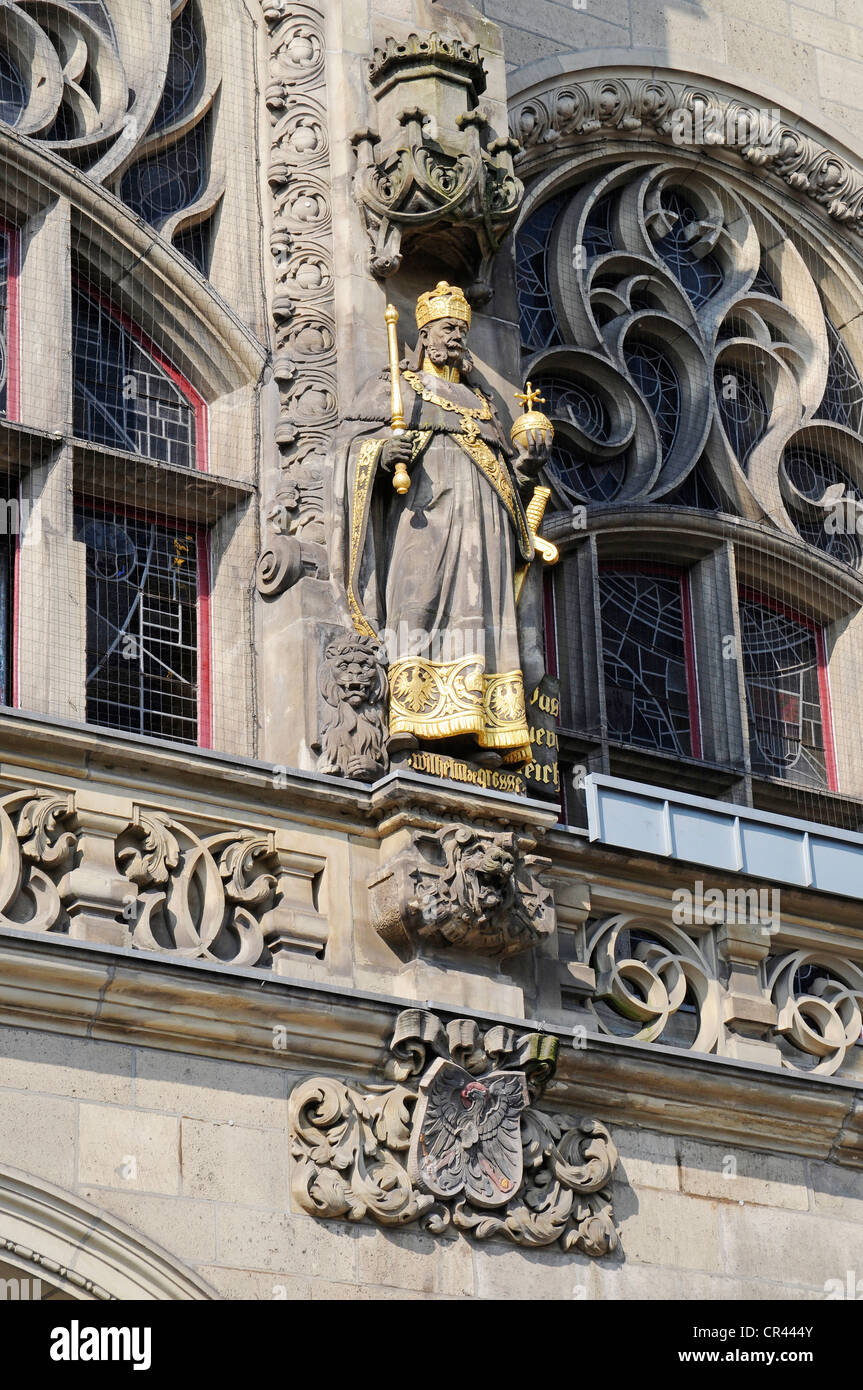 Skulptur, Fassade, Historisches Rathaus, Duisburg, Ruhrgebiet Region, North Rhine-Westphalia, Deutschland, Europa Stockfoto