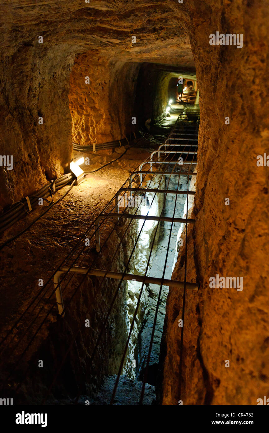 Tunnel des Eupalinos oder Eupalinian Aquädukt, in der Nähe von Pythagorio, Samos Insel, Ägäis, südliche Sporaden, Griechenland, Europa Stockfoto