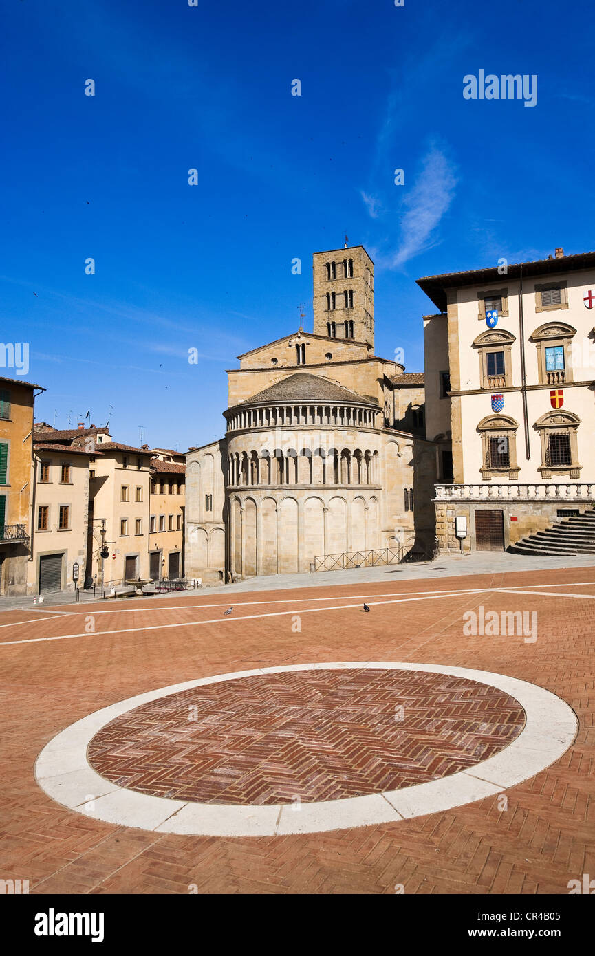 Italien, Toskana, Arezzo, Piazza Grande, Pieve di Santa Maria Kirche Stockfoto