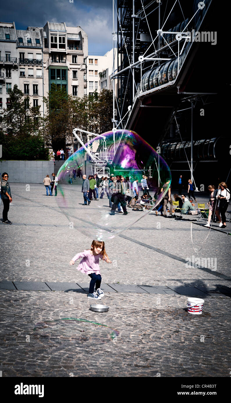 Esplanade vor das Pompidou in Paris, Frankreich, Europa Stockfoto