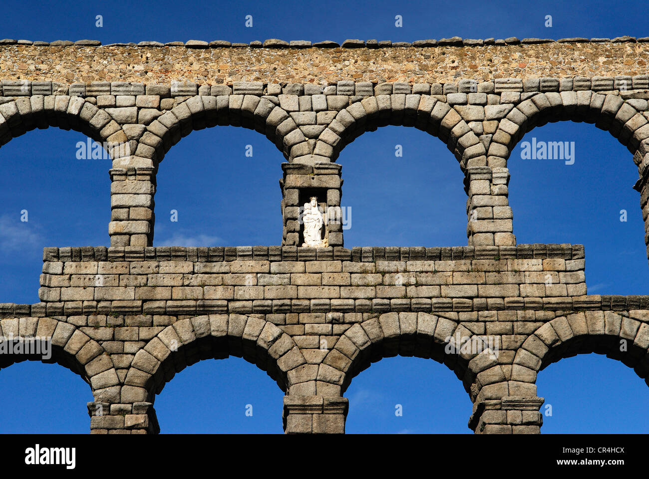 Spanien, Kastilien-León, Segovia, Altstadt UNESCO-Weltkulturerbe, das römische Aquädukt Stockfoto