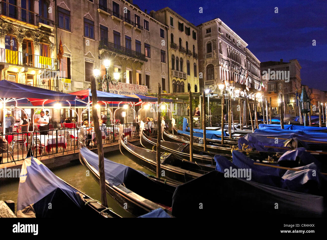 Gondeln, San Marco Viertel, UNESCO-Weltkulturerbe, Venedig, Venetien, Italien, Europa Stockfoto
