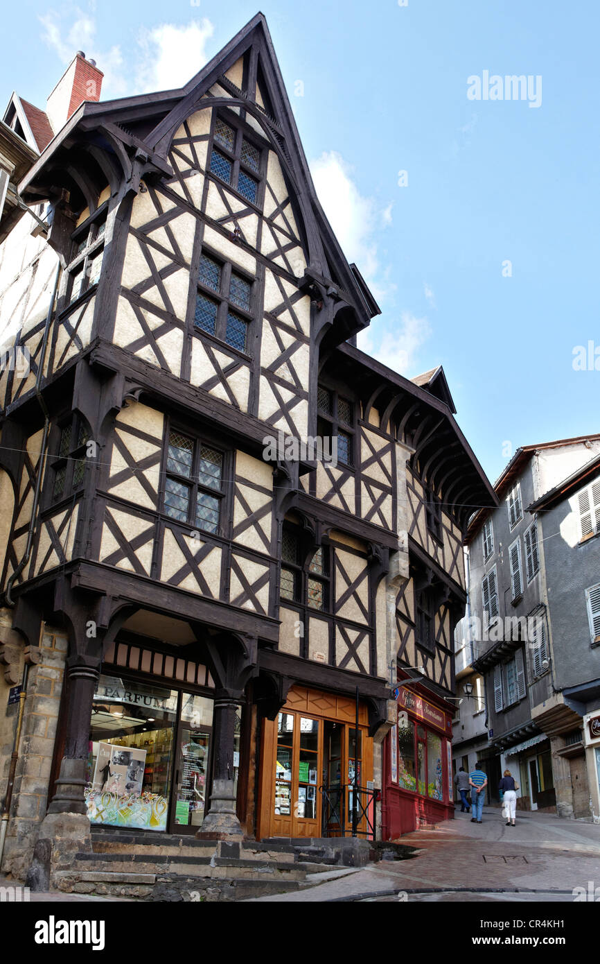 SPIE Haus, beherbergt 15. Jahrhundert das Fremdenverkehrsamt, Thiers, Puy de Dome, Frankreich, Auvergne Stockfoto