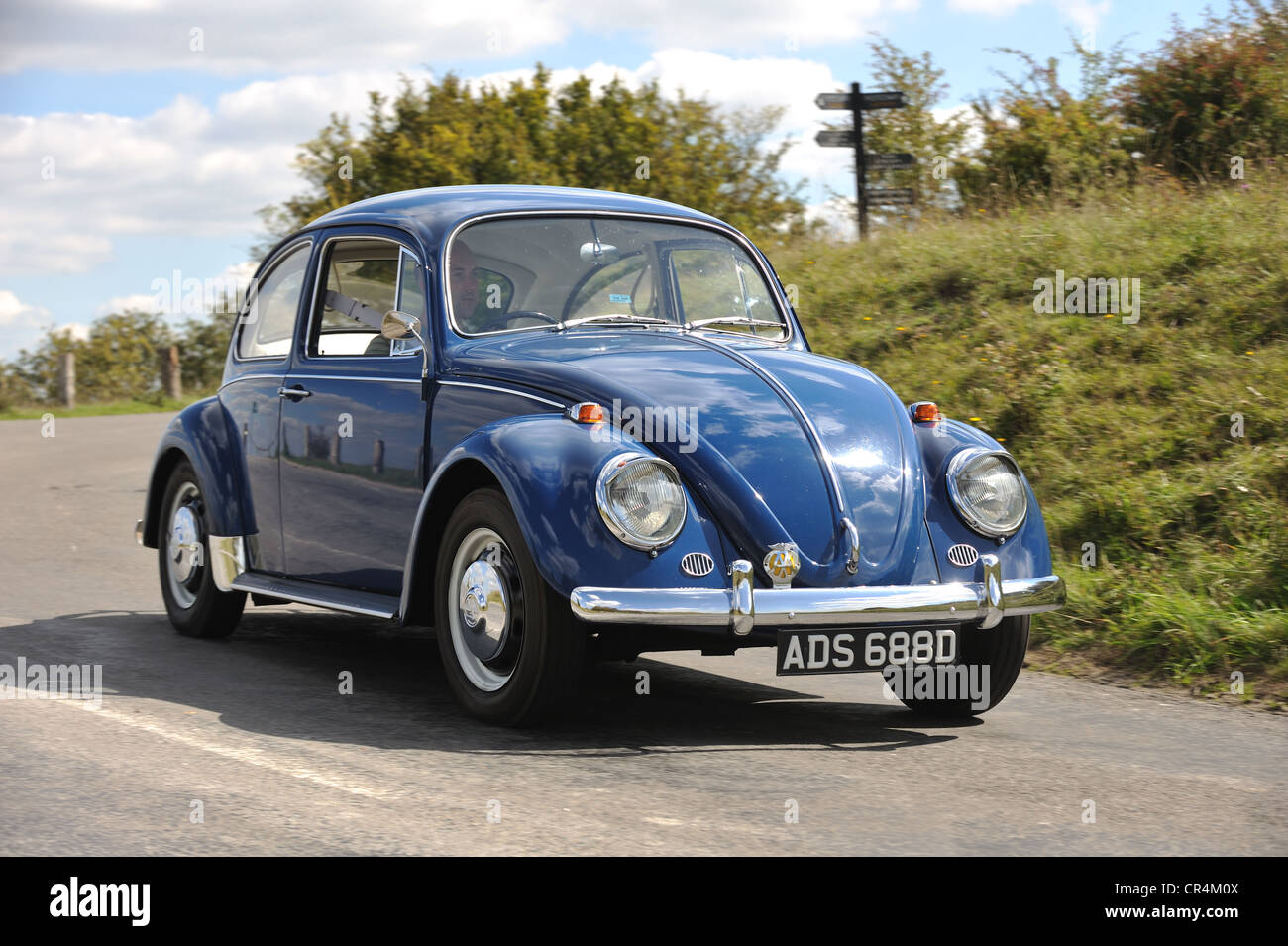 1966 Volkswagen Käfer klassischen Lager Luft gekühlten Fehler Kurvenfahrt Stockfoto