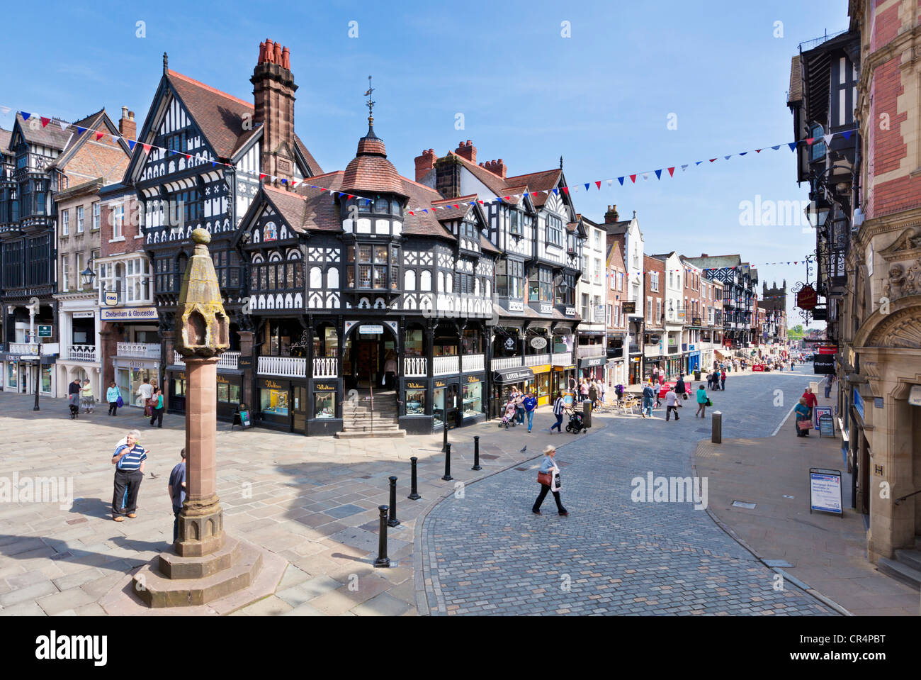 Chester Zeilen bedeckt Mittelalter Gehwege Chester Cheshire England UK GB EU Europa Stockfoto