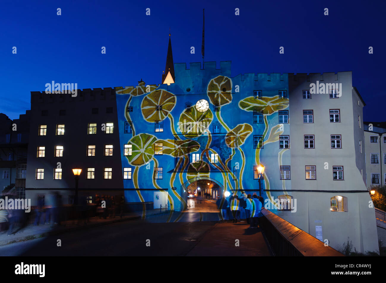 Wasserburg Leuchtet leuchtet zeigen, Stadttor Tor, Wasserburg am Inn, Upper Bavaria, Bavaria, Germany, Europa Stockfoto