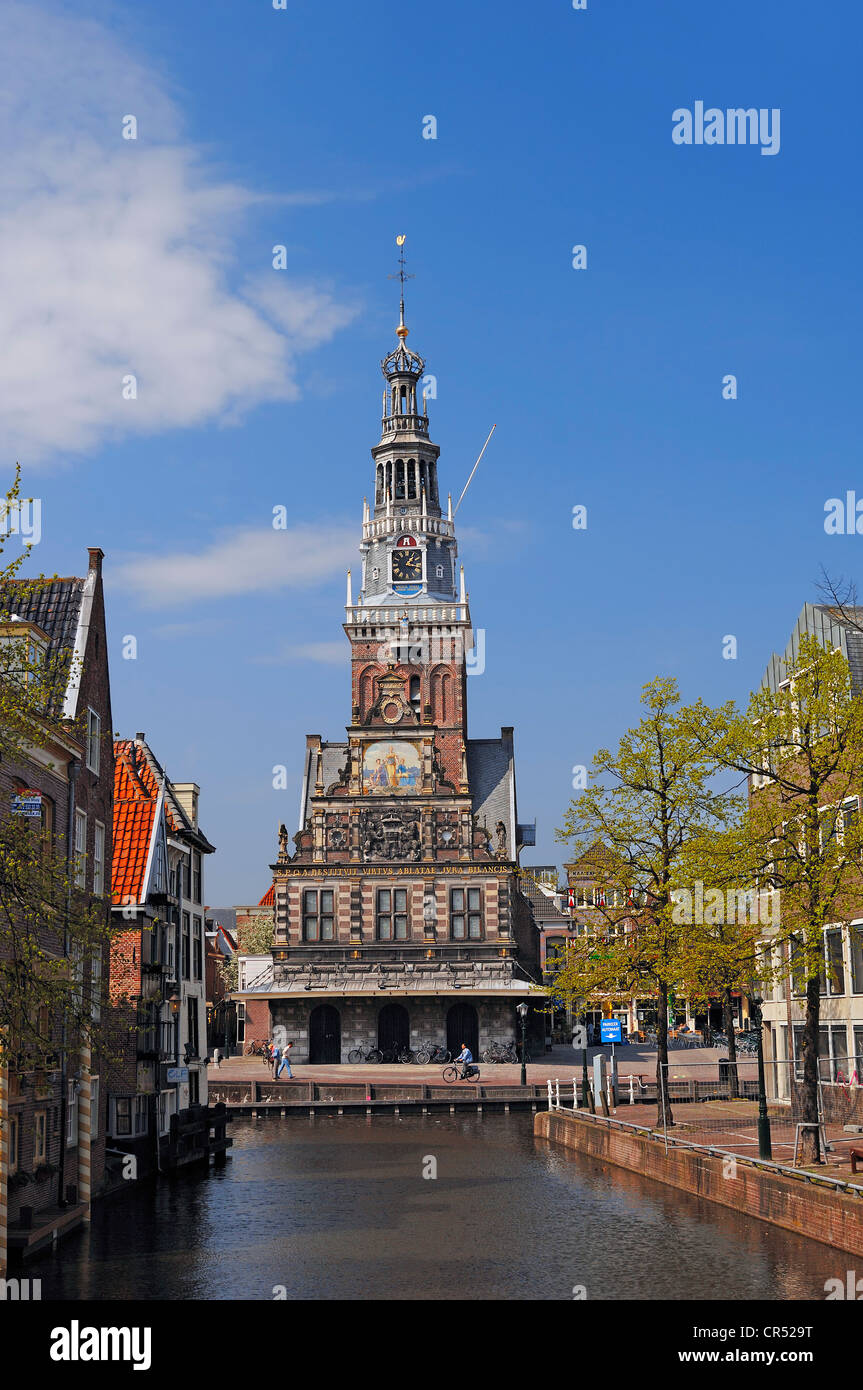 Kanal und das Käsemuseum, De Waag, ehemalige wiegen Haus, Alkmaar, Nordholland, Holland, Niederlande, Europa Stockfoto