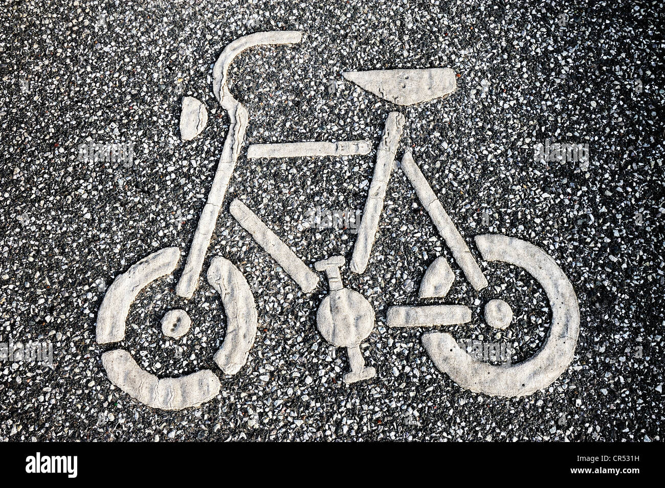 Piktogramm "Fahrrad" auf einem Radweg Stockfoto