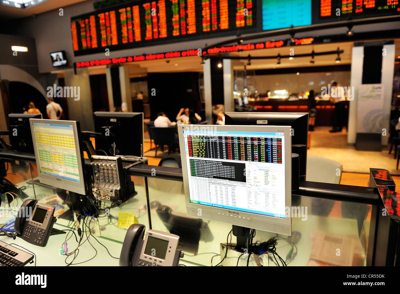 Computer überwacht und zeigt mit Börsenkursen, Besucherzentrum der Bovespa, die Börse Sao Paulo, Brasilien Stockfoto