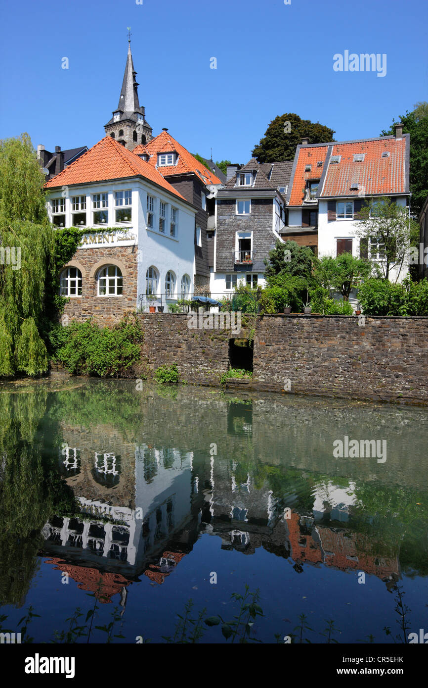 Alte Stadt Kettwig einen südlichen Teil der Stadt Essen, am Fluss Ruhr in Deutschland, Europa. Stockfoto
