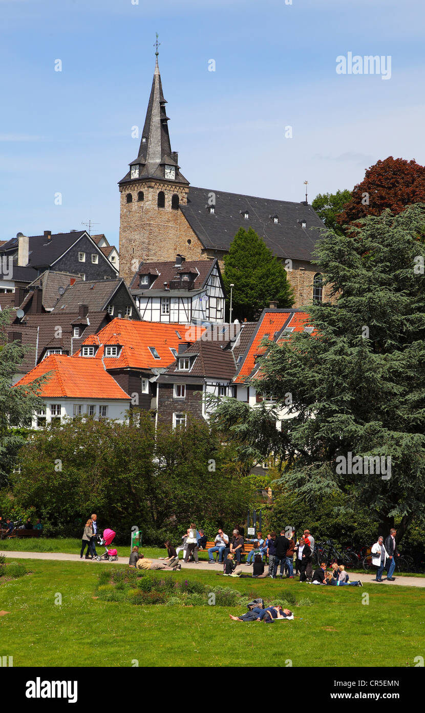 Alte Stadt Kettwig einen südlichen Teil der Stadt Essen, am Fluss Ruhr in Deutschland, Europa. Stockfoto