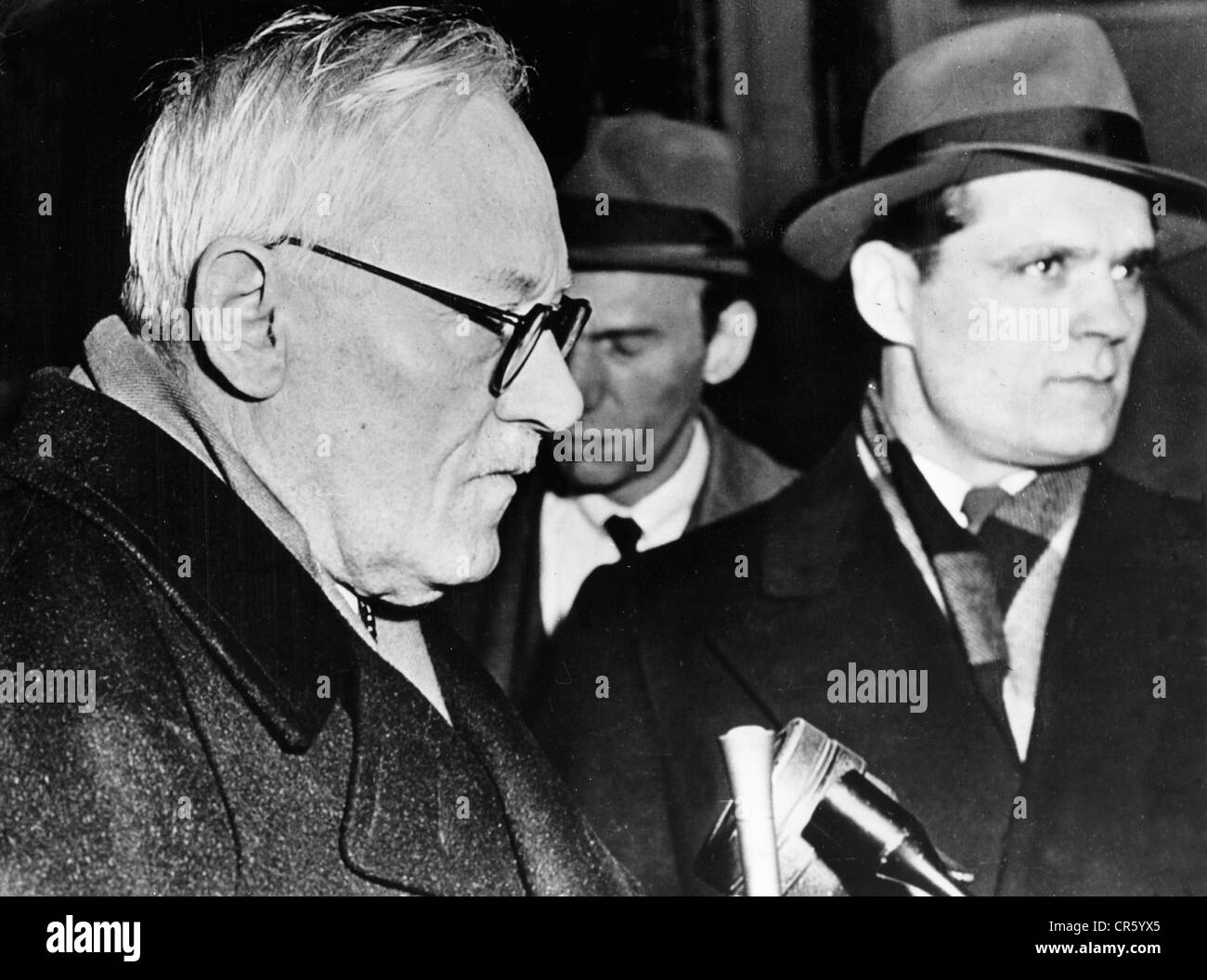 Vyschinsky, Andrey Januaryevich, 10.12.1883 - 22.11.1954, Sowjetrepolitiker, Außenminister der UdSSR, halbe Länge, an Bord der 'SS Liberte', New York, 12.12.1952, Stockfoto