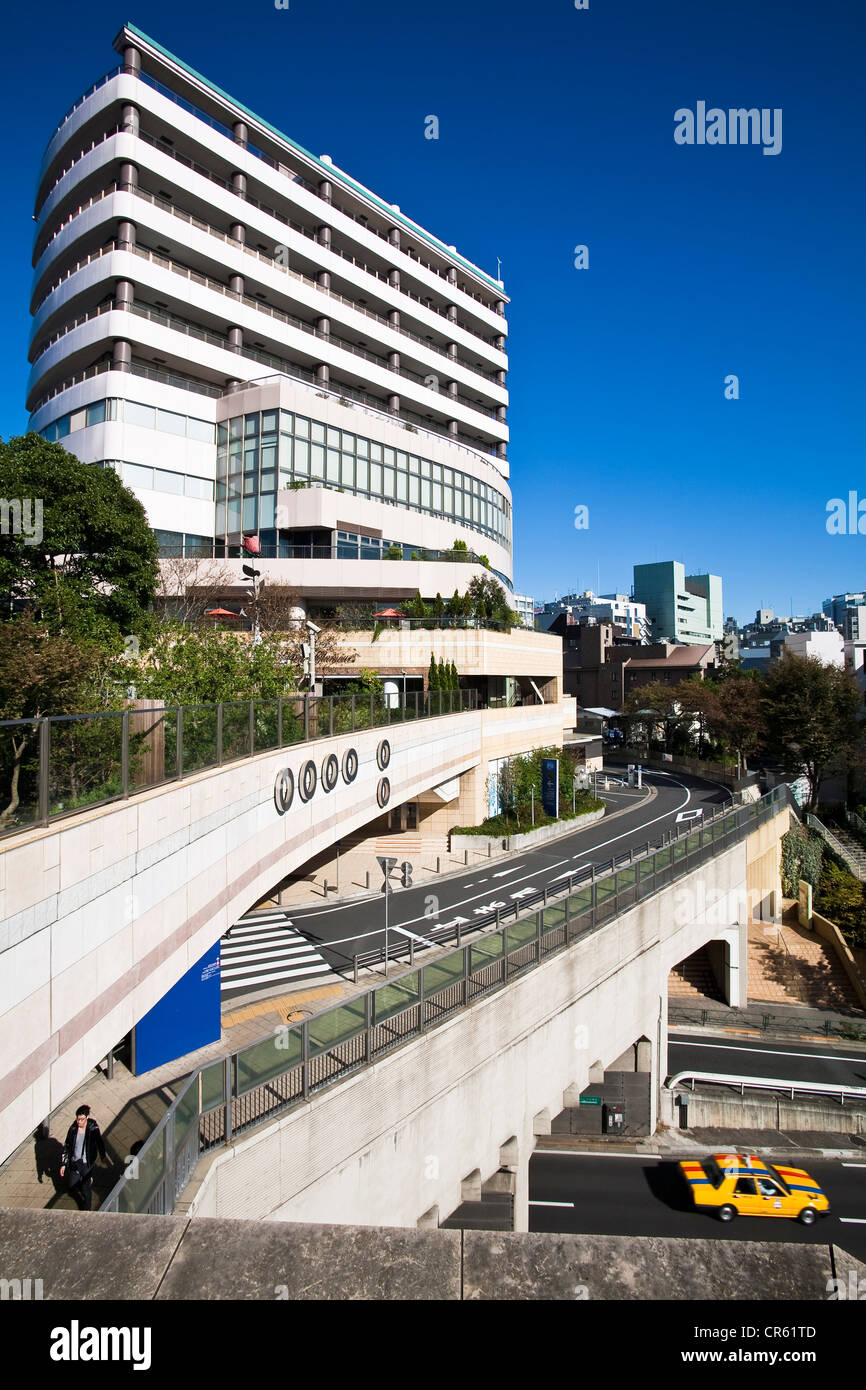 Japan, Insel Honshu, Tokio, Stadtteil Roppongi, Taxi auf der Schnellstraße Stockfoto