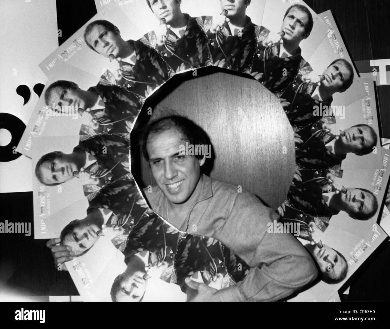 Celentano, Adriano, * 6.1.1938, italienischer Schauspieler, halbe Länge, Promotiontour "I miei americani", München, 23.3.1987, Stockfoto