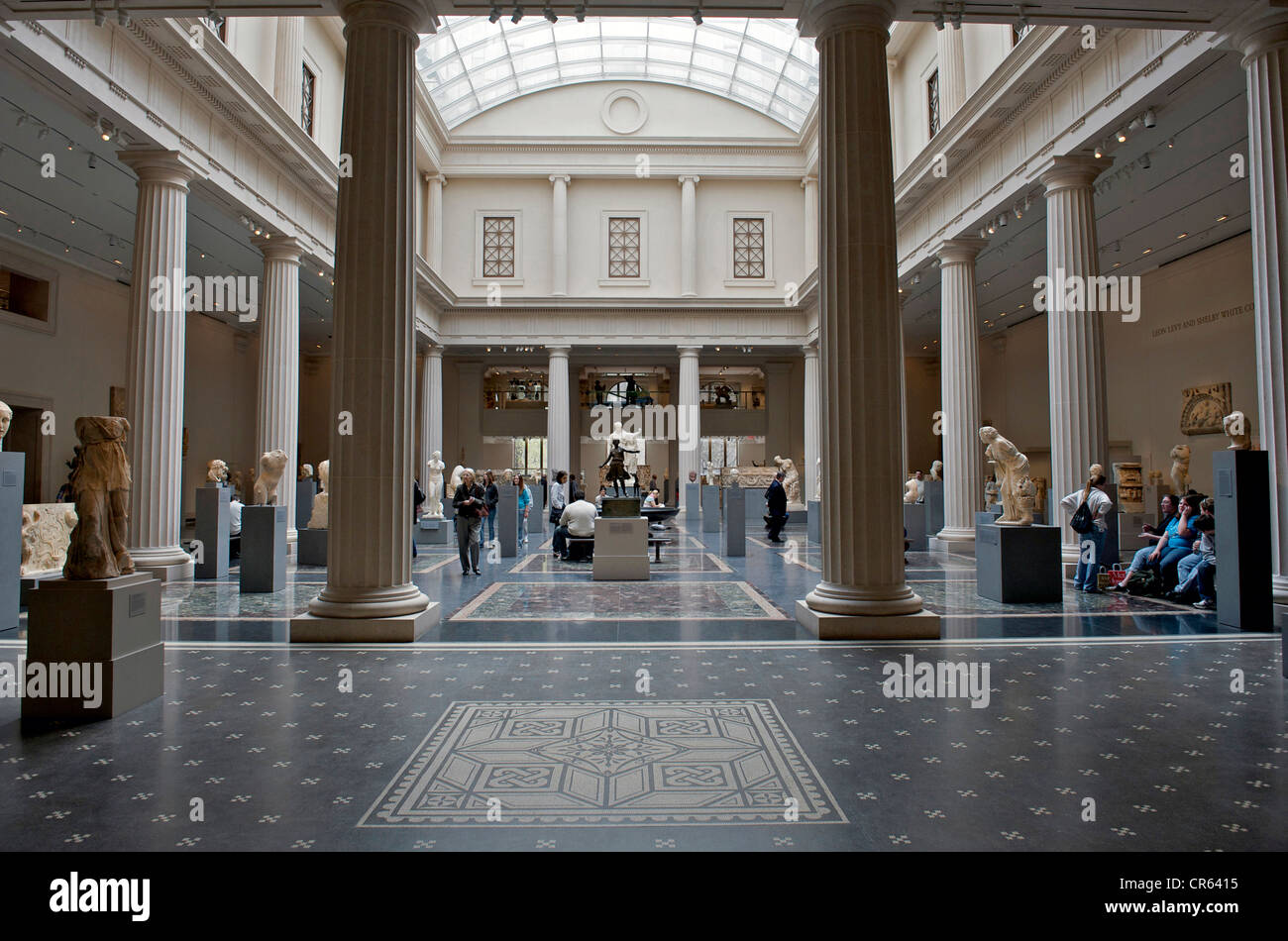 Vereinigte Staaten, New York City, Manhattan, Ostseite, Metropolitan Museum of Art (MET), Hof des griechischen und römischen Skulpturen Stockfoto