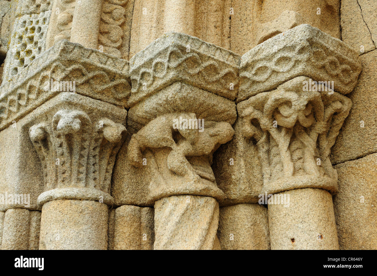 Die romanische Kirche von San Pedro da Mezquita, A Merca Ourense, Galicien, Spanien. Stockfoto