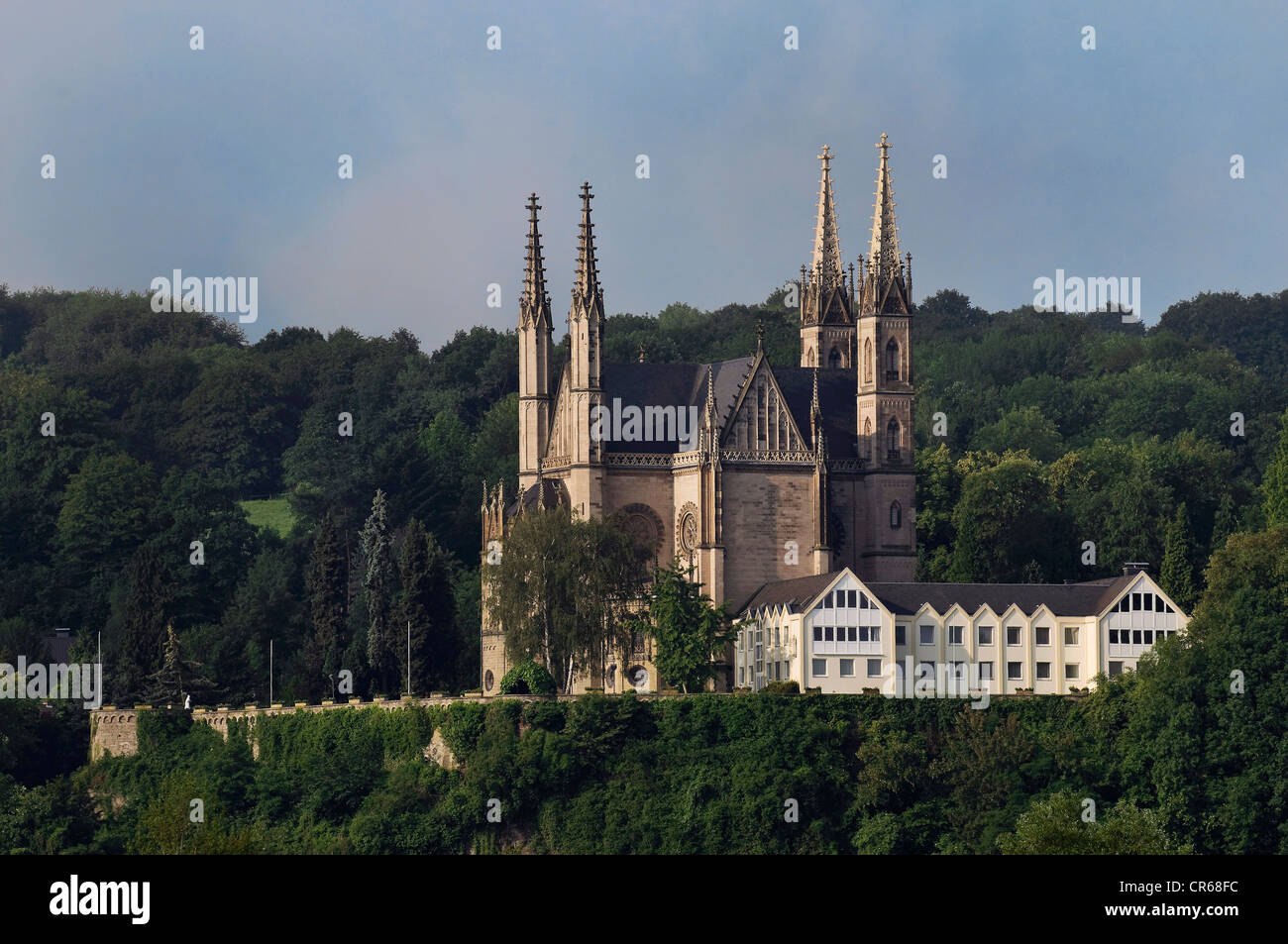 Apollinaris-Kirche, Apollinarisberg Hügel, Remagen, Rheinland-Pfalz, Deutschland, Europa, PublicGround Stockfoto