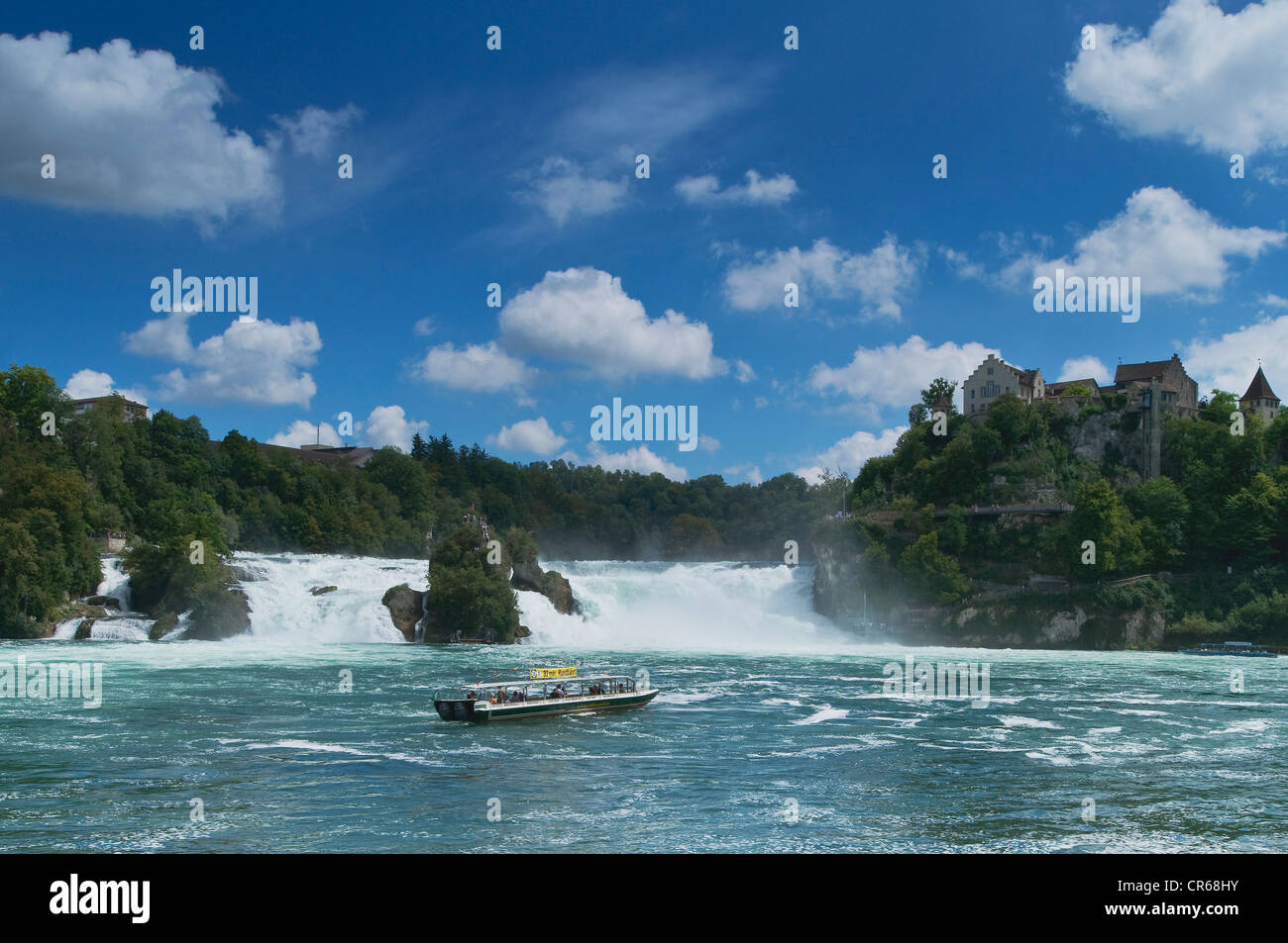 Rheinfall bei Schaffhausen, ein Boot Kreuzfahrt vor It, Schweiz, Europa Stockfoto