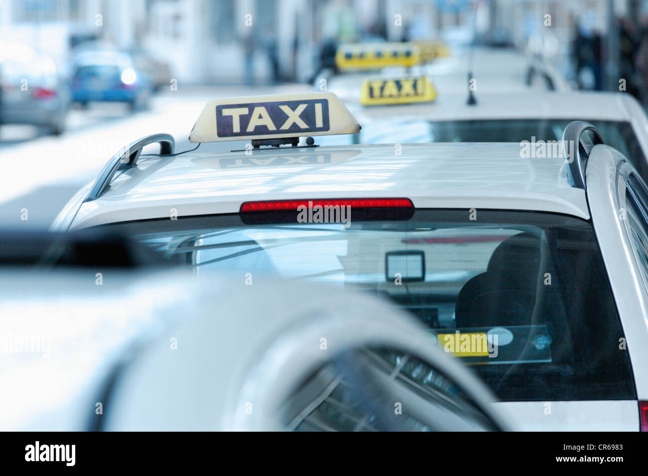 Was Kostet Ein Taxi Vom Flughafen München In Die Innenstadt Taxi munich bavaria germany -Fotos und -Bildmaterial in hoher Auflösung