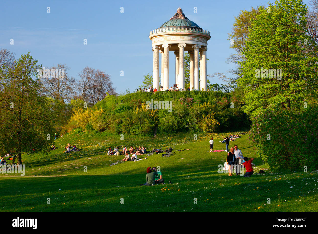 Monopteros Tempel Englischer Garten Park Munchen Bayern