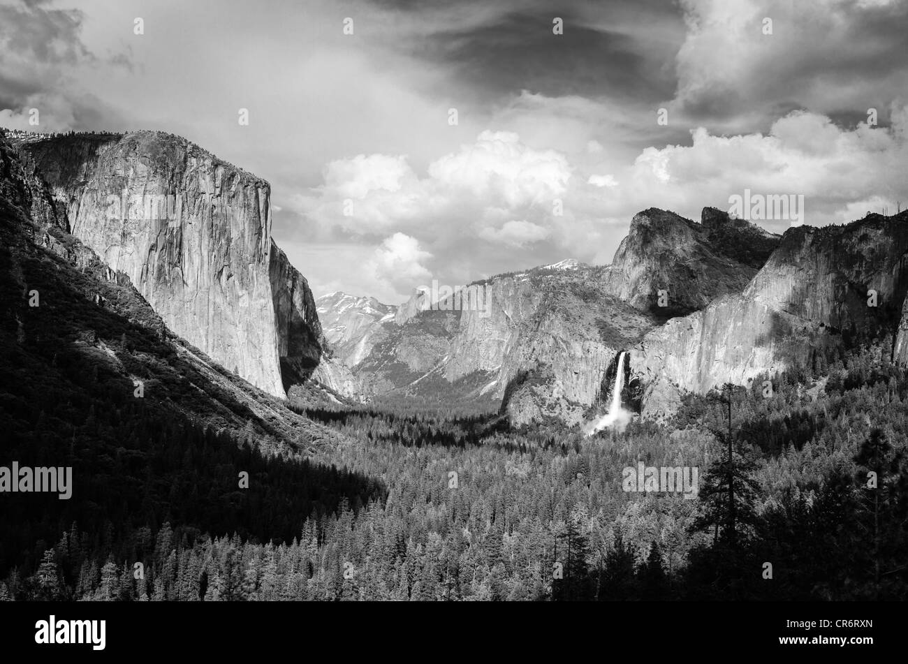 Yosemite Valley vom Tunnel View, Yosemite-Nationalpark, Kalifornien USA Stockfoto