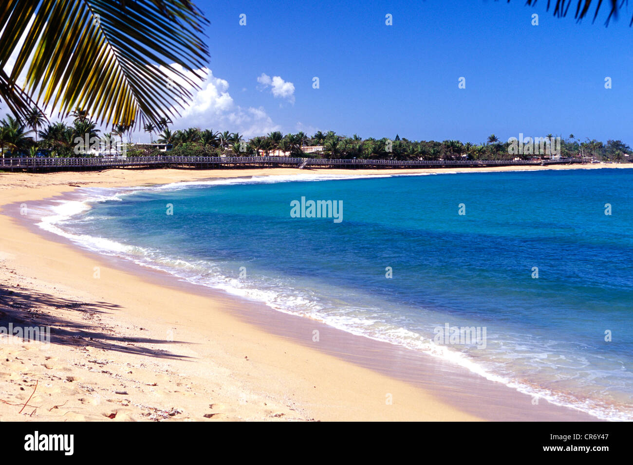 Promenade entlang dem Strand, Pinones, Puerto Rico Stockfoto