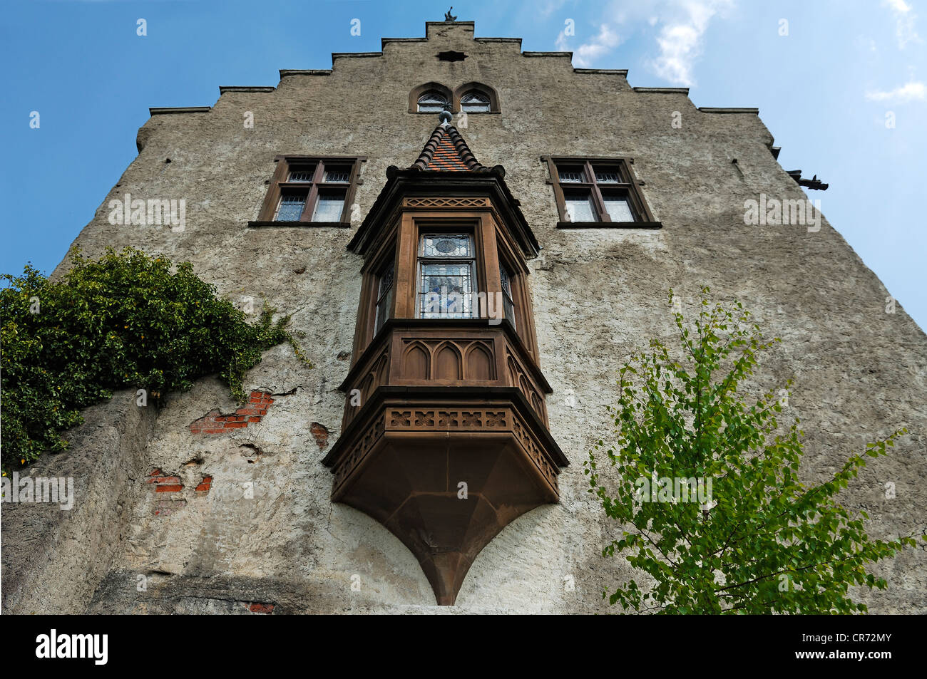 Hölzerne Erker auf der Burg Goessweinstein Burg, 1076, umgebaut im Jahre 1890 im neugotischen Stil, Goessweinstein Stockfoto