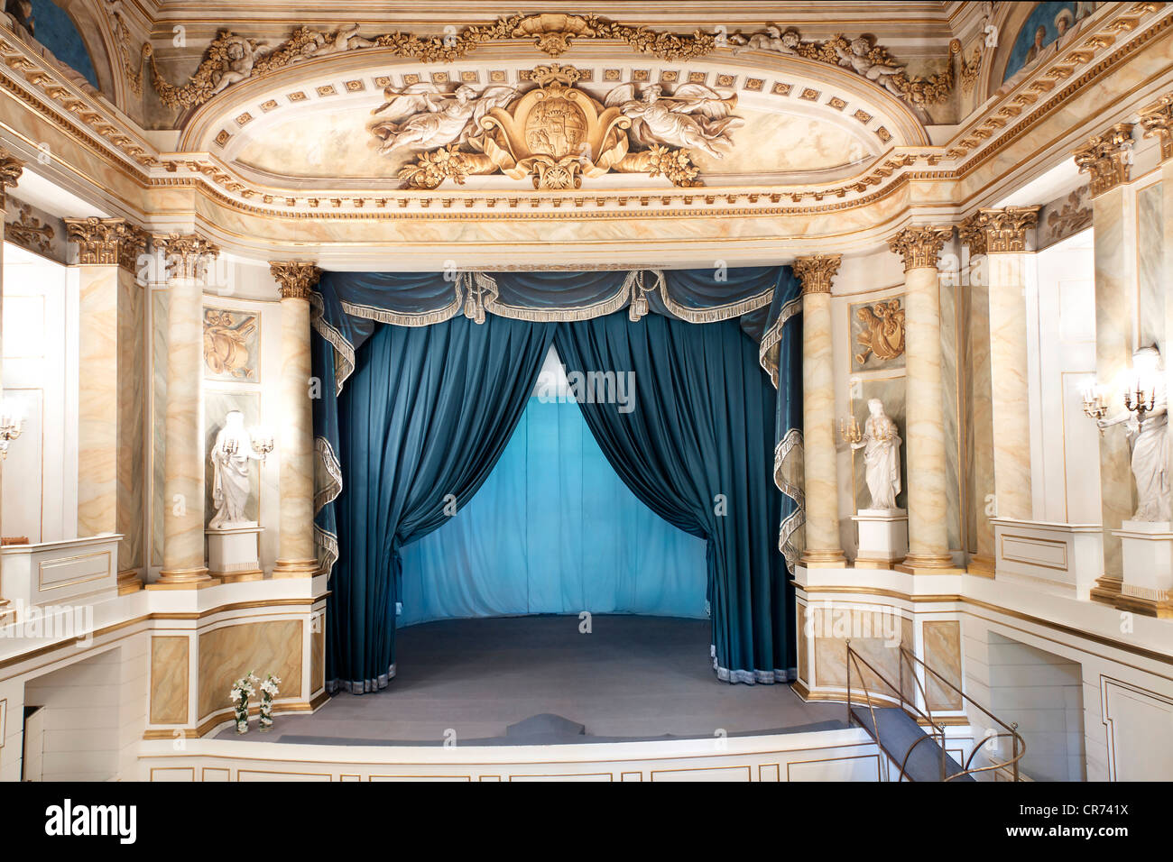 Sehenswürdigkeiten von Warschau. Innenraum des klassischen Theaters im