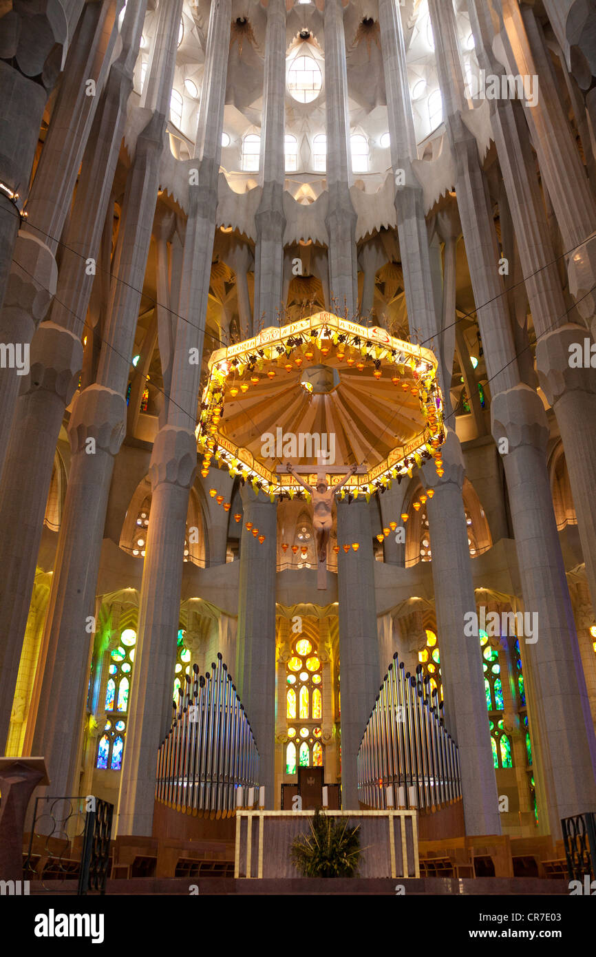 Altar Mit Dem Prospekt Der Chororgel Innere Der Sagrada