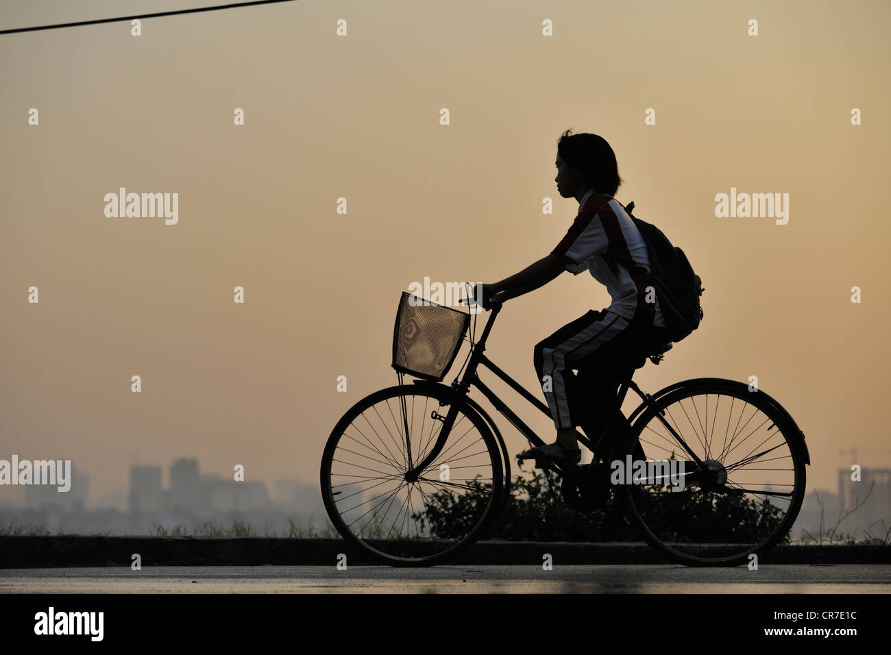 Vietnam, Hanoi, Ho Tay (Westsee), Verkehr Stockfoto