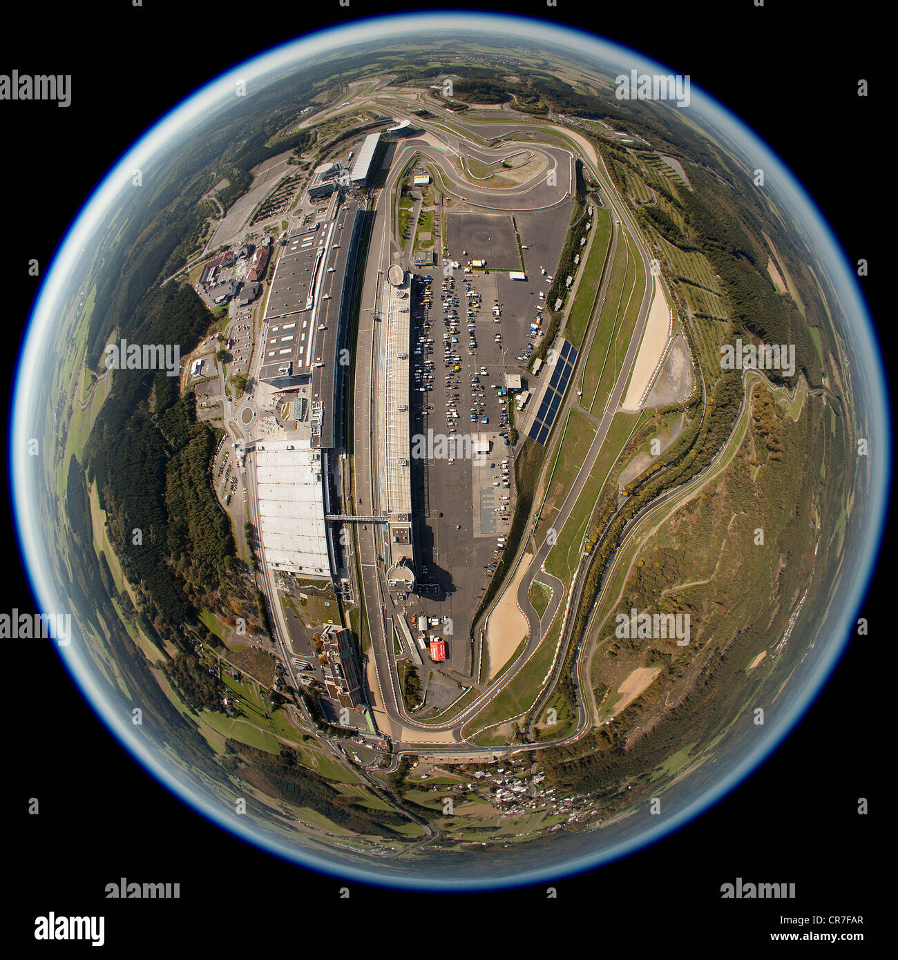 Luftaufnahme, schoss mit einem fisheye-Objektiv, Nürburgring Race Track, Nuerburg, Eifel Bergkette, Rheinland-Pfalz Stockfoto