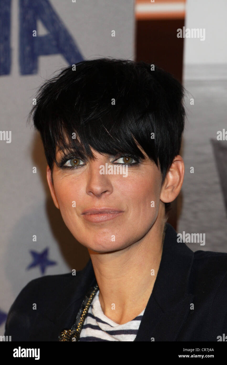 Nena (Gabriele Kerner), * 24.3.1960, deutscher Musiker (Sänger, Popmusik), Porträt, während Pressekonferenz, Hamburg, Deutschland, 8.11.2010, Stockfoto