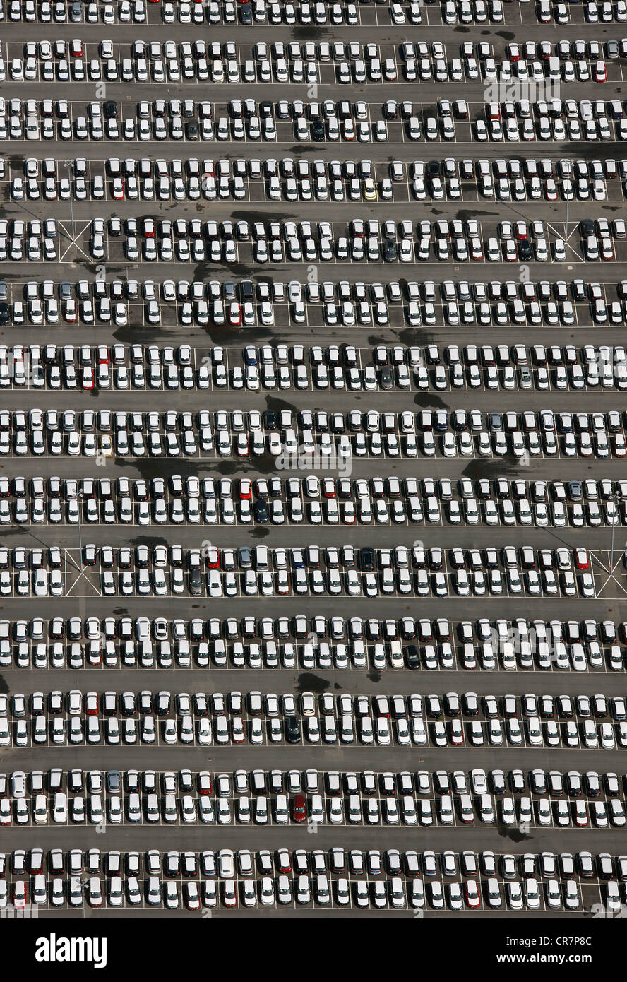 Luftbild, Neuwagen, VW-Werksgelände parken, Volkswagen-Werk, Autostadt, Wolfsburg, Niedersachsen, Deutschland, Europa Stockfoto