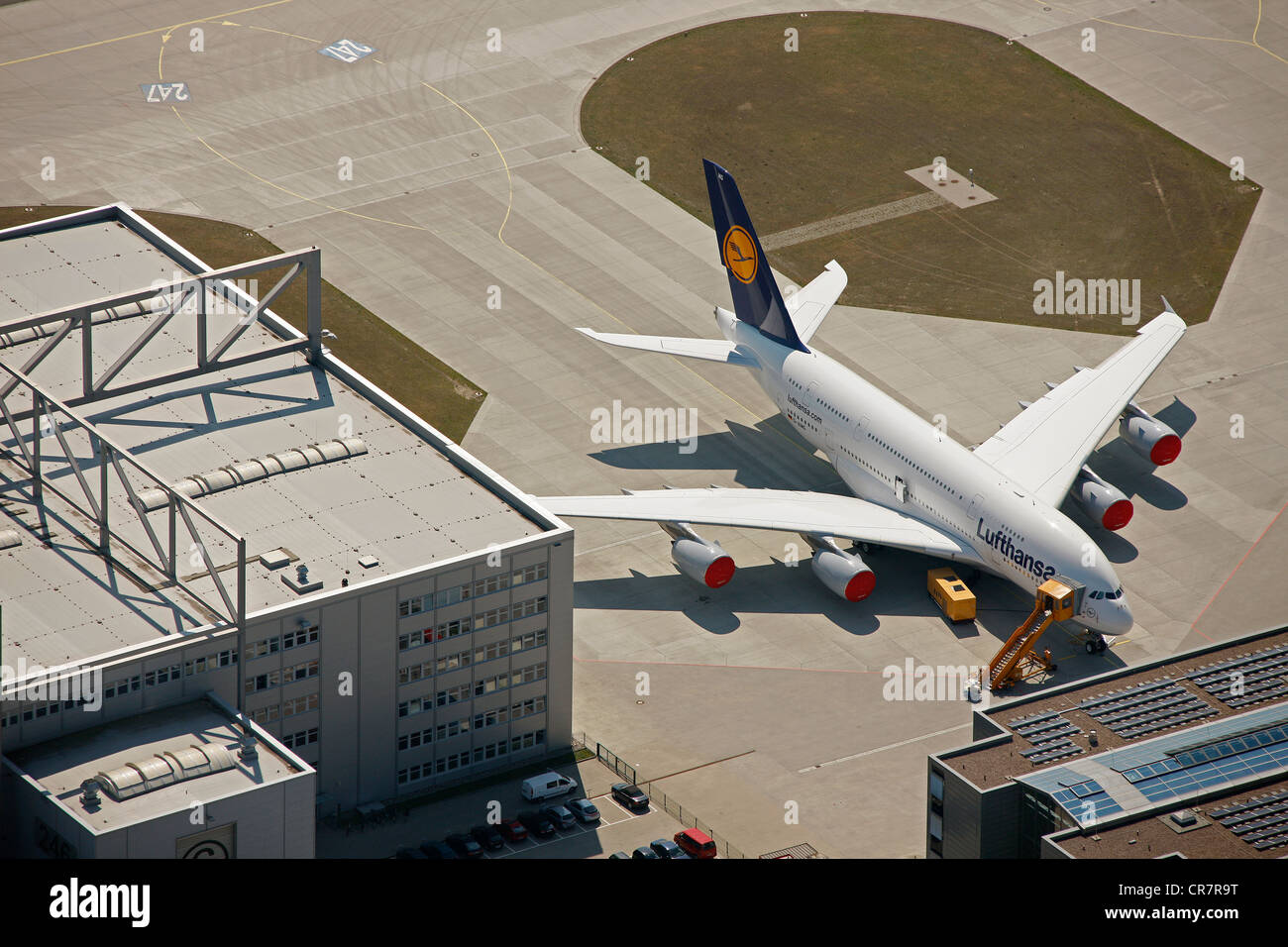 Luftaufnahme, Flughafen Hamburg-Finkenwerder, Hamburg, Deutschland, Europa Stockfoto