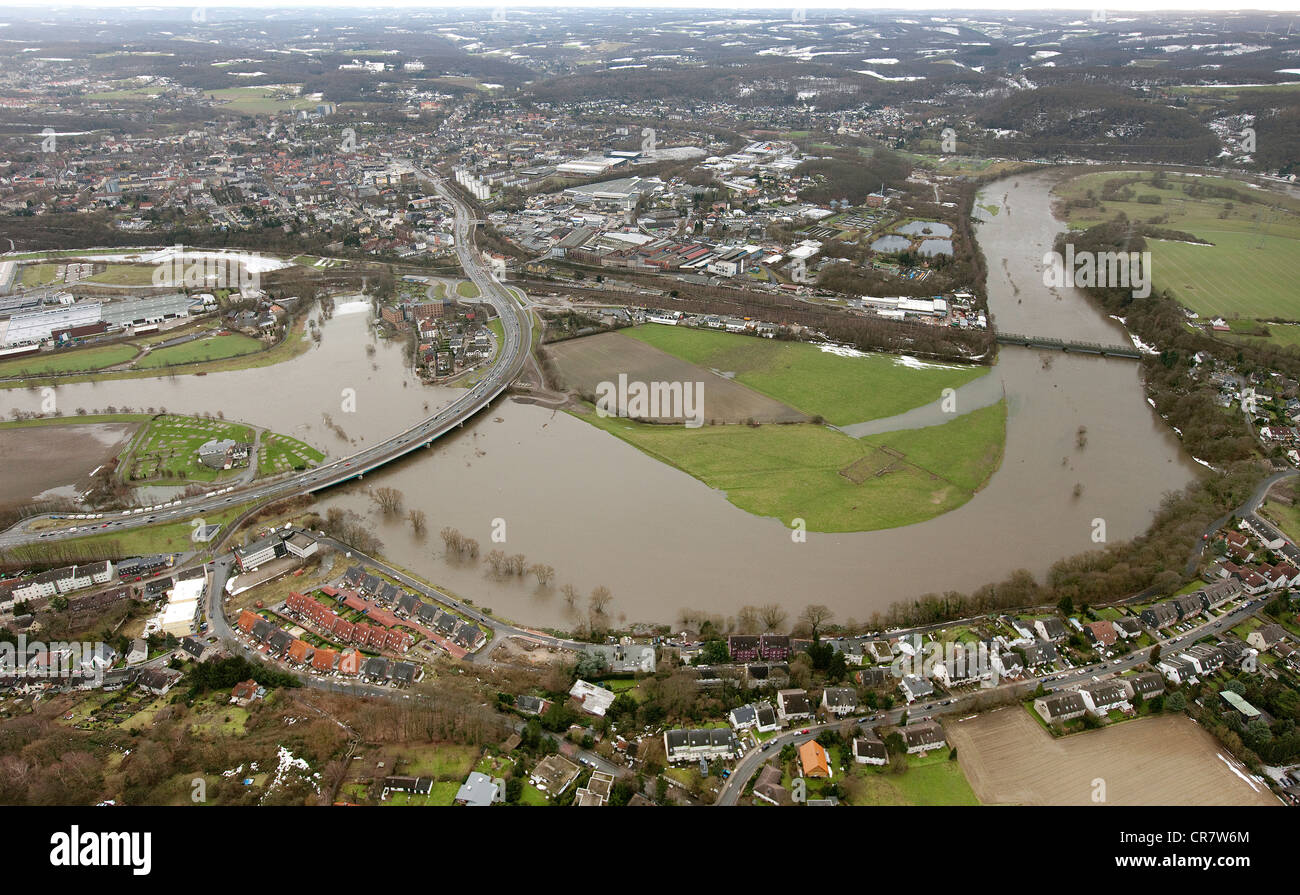 Antenne zu sehen, Fluss Ruhr Flut, Hattingen, Ruhrgebiet und Umgebung, North Rhine-Westphalia, Deutschland, Europa Stockfoto