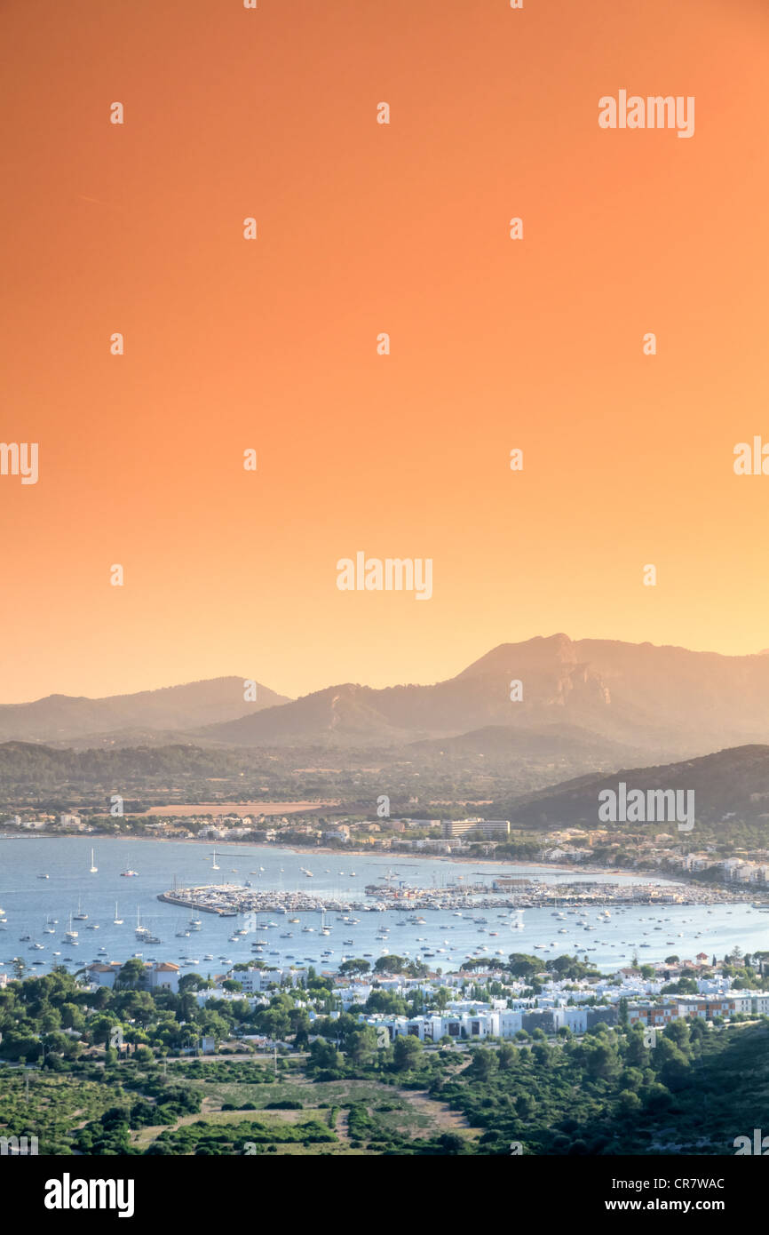 Spanien, Balearen, Mallorca, Puerto Pollenca Bucht Stockfoto