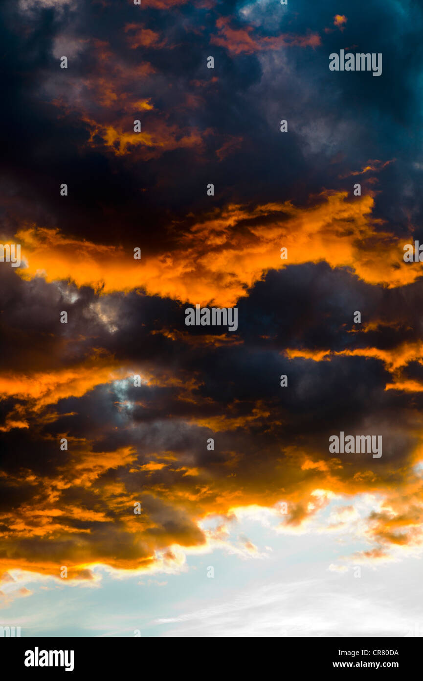 Blick auf den Sonnenuntergang Dämmerung von Wohngegend in Salida, Colorado, USA Stockfoto