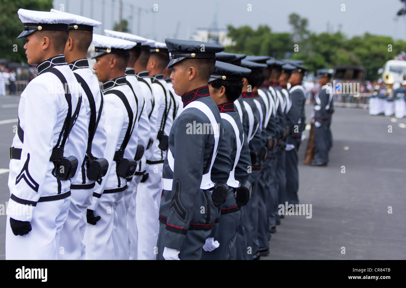 Mitglieder der Philippine Military Academy durchführen Stille Bohren während der Feier des Unabhängigkeitstages Länder Stockfoto