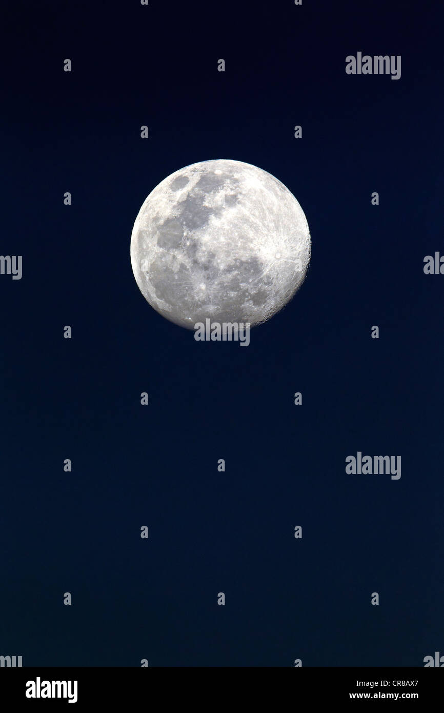 Mond, Luna, Vollmond in der Nacht Stockfoto