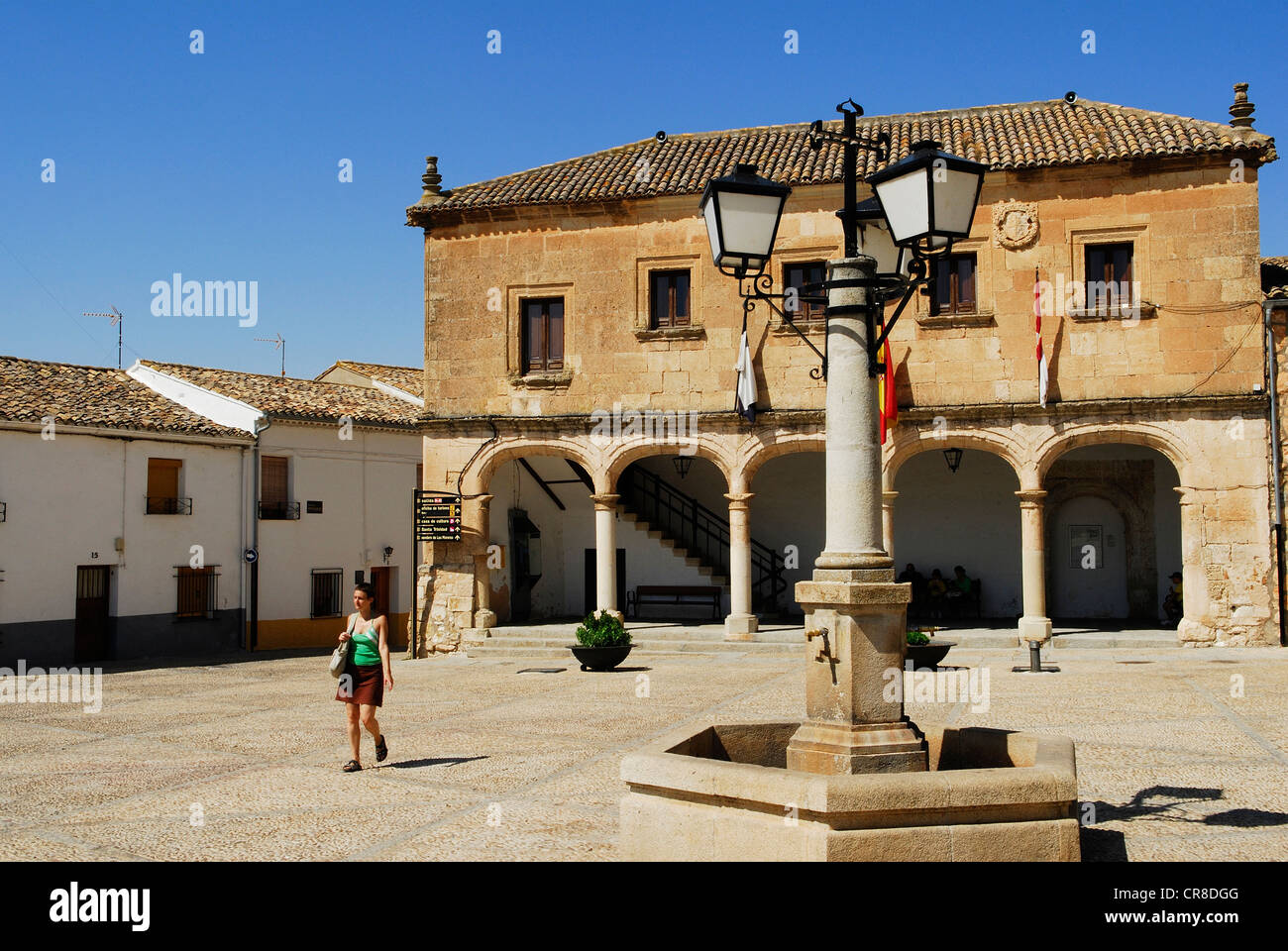 Spanien, Kastilien-La Mancha, Alarcon, Plaza Mayor, Plaza del Infante Don Juan Manuel und das Rathaus aus dem 16. Jahrhundert datiert Stockfoto