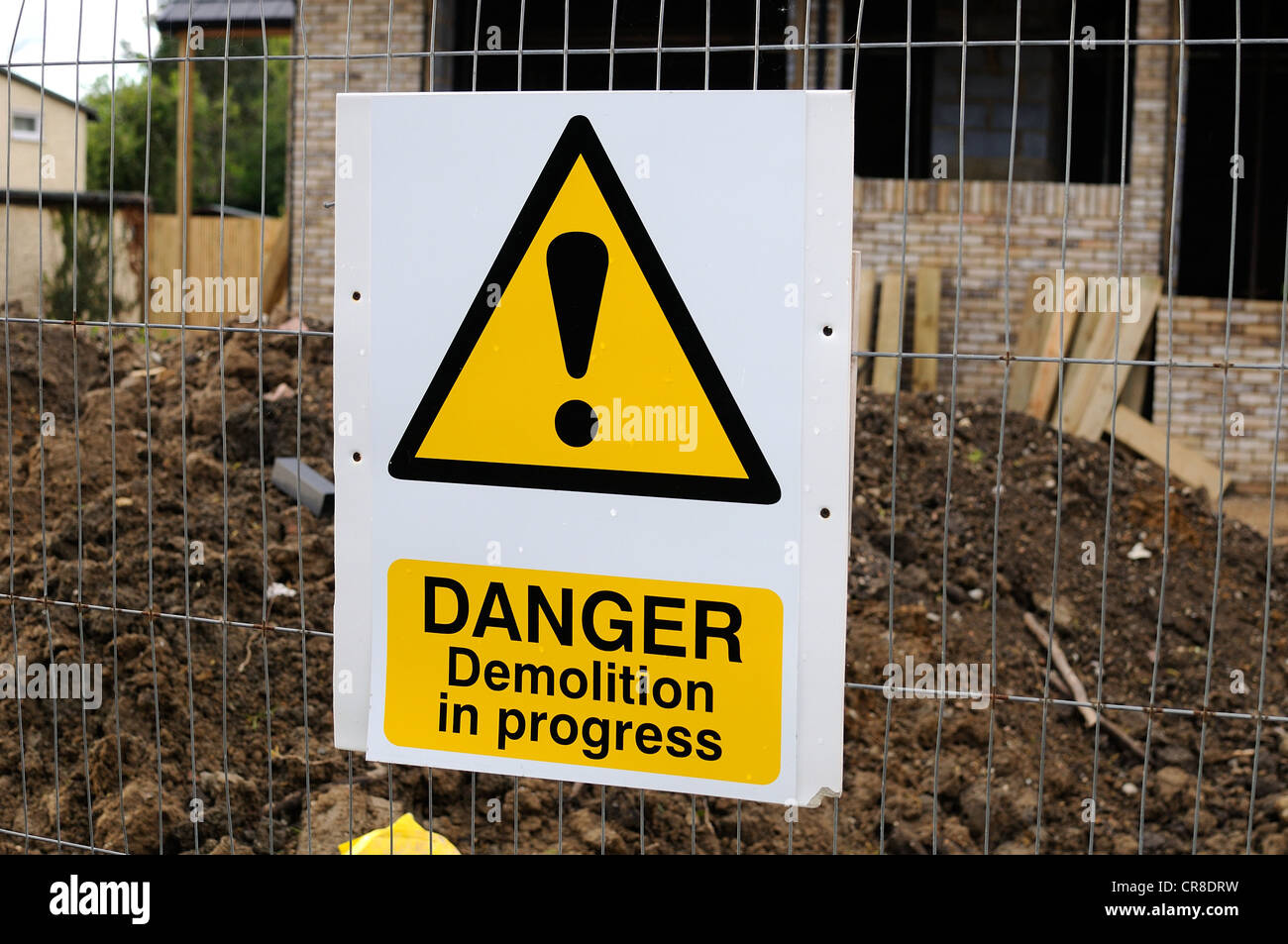 Warnschild-Abriss-Warnung auf der Baustelle Stockfoto