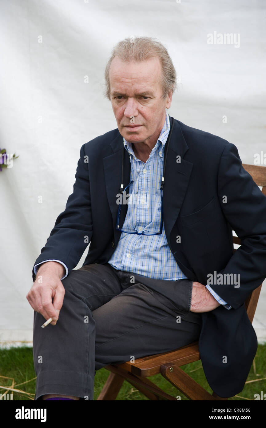 Martin Amis, britische Schriftstellerin, abgebildet auf der Telegraph Hay Festival 2012, Hay-on-Wye, Powys, Wales, UK Stockfoto