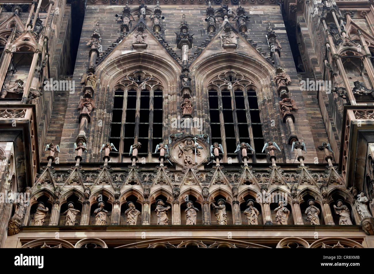 Straßburger Münster, die Kathedrale Notre Dame, gotische Kirche, Fassade Detail, Straßburg, Elsass, Frankreich, Europa Stockfoto