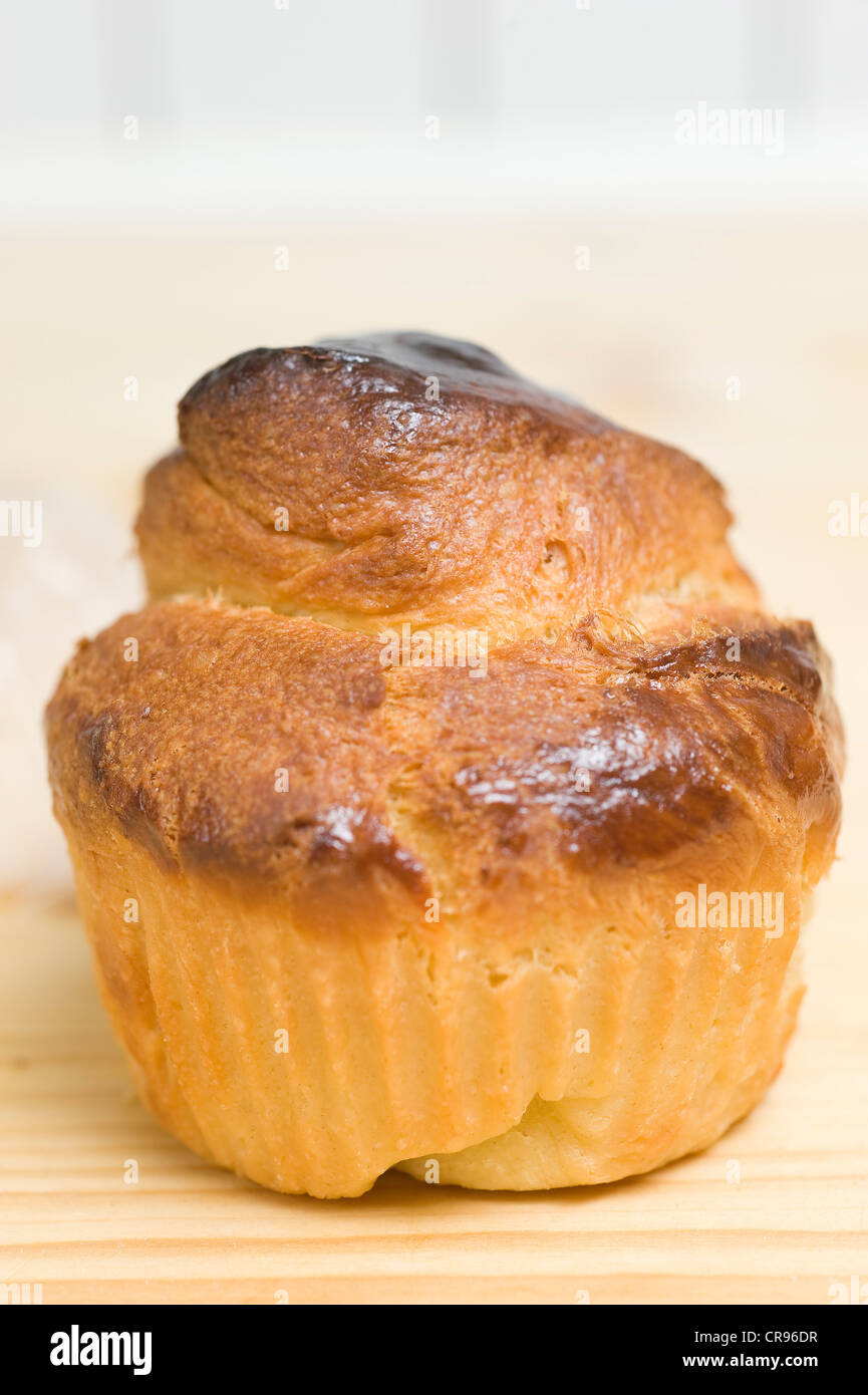 Mini Brötchen gebacken in ein Muffinblech Stockfoto