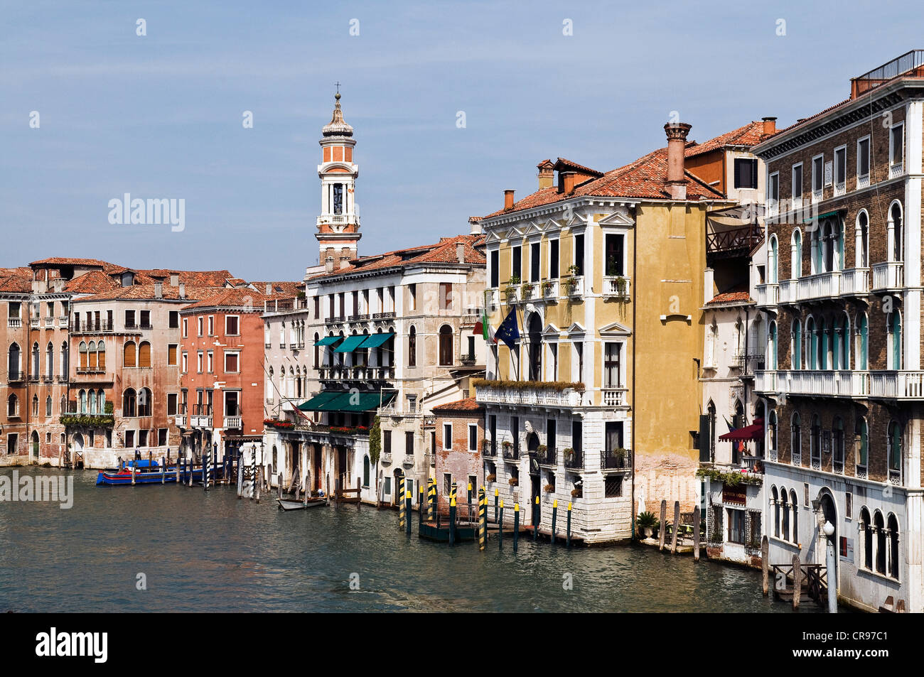 Canal Grande, Blick in Richtung der Kirche Chiesa S. S. Apostoli, Stadtviertel Cannaregio, Venedig, Veneto, Italien, Europa Stockfoto