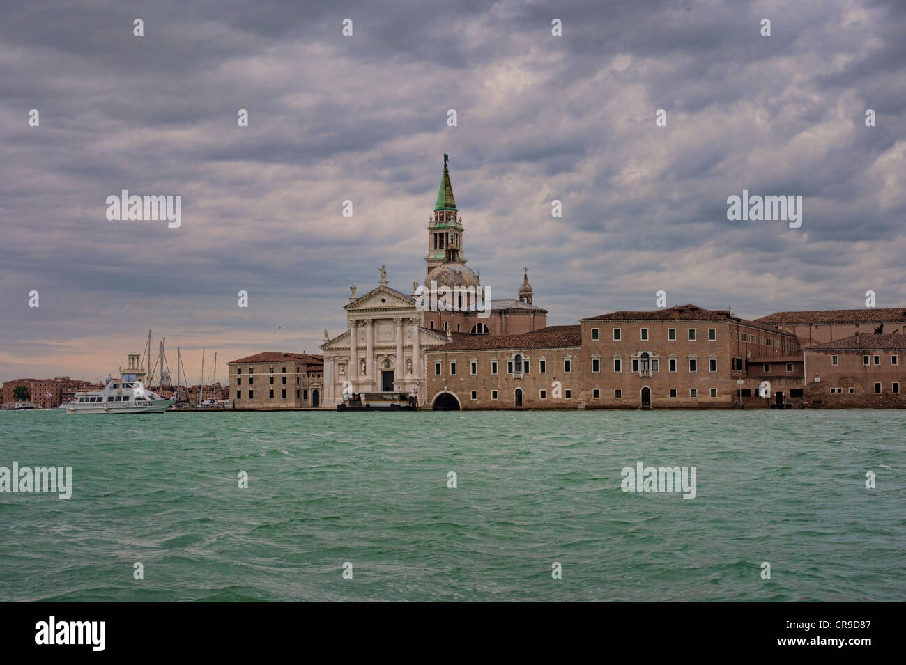 St. Giorgio Maggiore mit Gondeln, Venedig, Italien Stockfoto